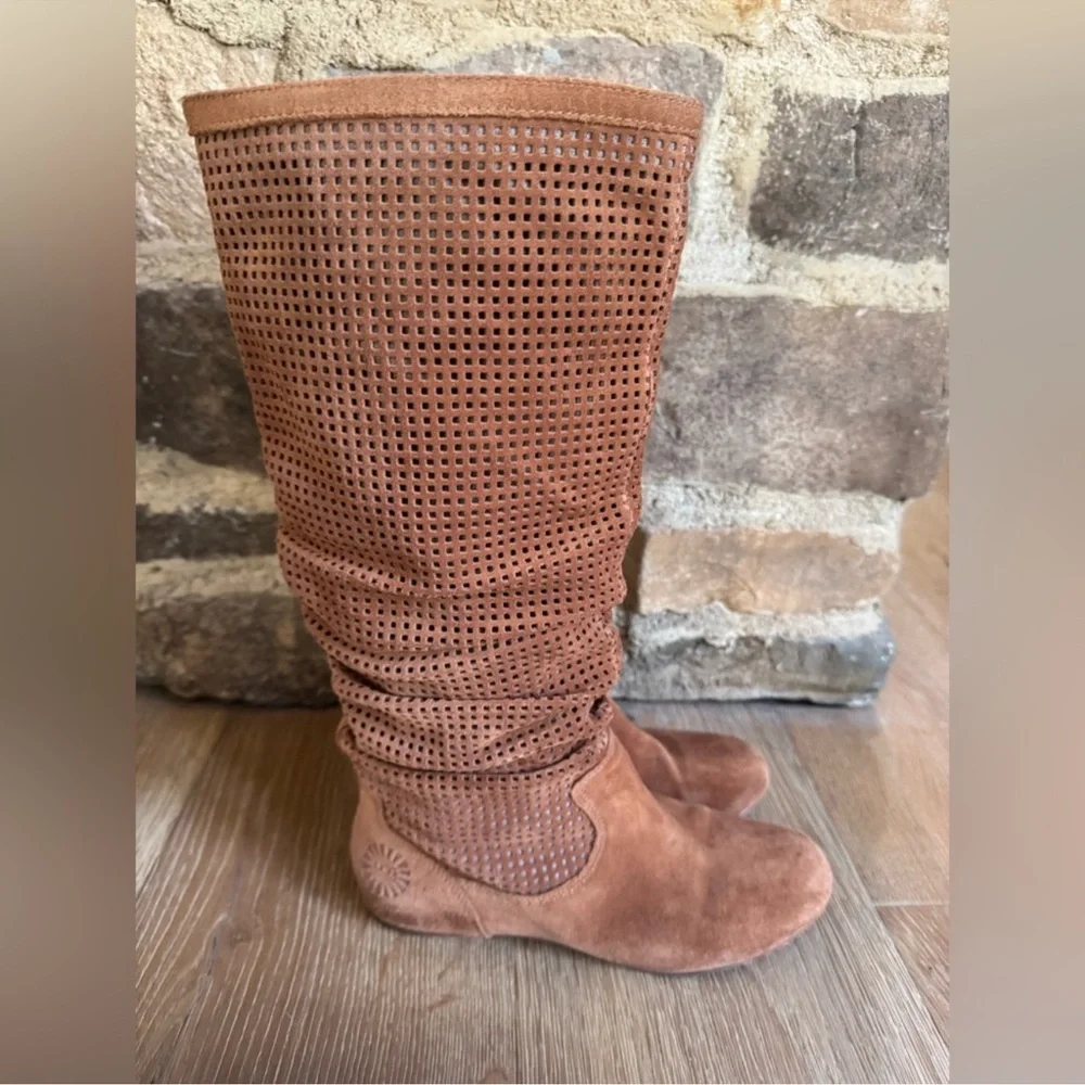 UGG Suede Chestnut Slouchy boots sz 7.5 Abilene price firm!